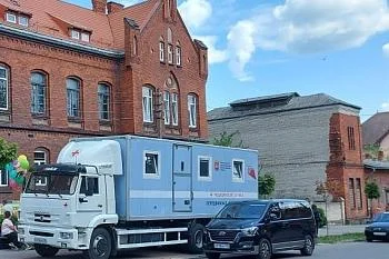 Врачи детской областной больницы осмотрели в Озерске более двухсот маленьких пациентов