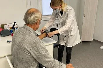 В новые ФАПы Гусевского муниципального округа приехали фельдшеры из Сибири и с Урала В новые ФАПы Гусевского муниципального округа приехали фельдшеры из Сибири и с Урала